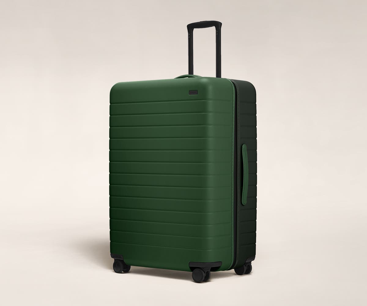 Pine/Green Large with raised telescopic handles shown at an angle.