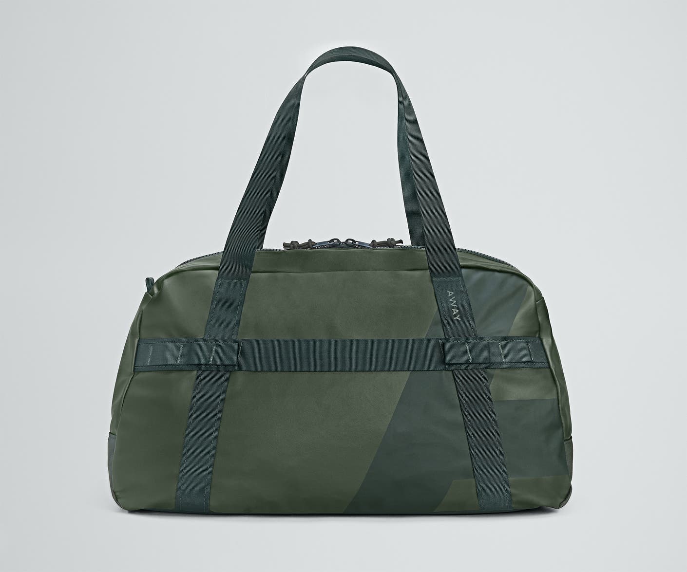 Front view of the Away For All Routes Duffle 40 liters in green