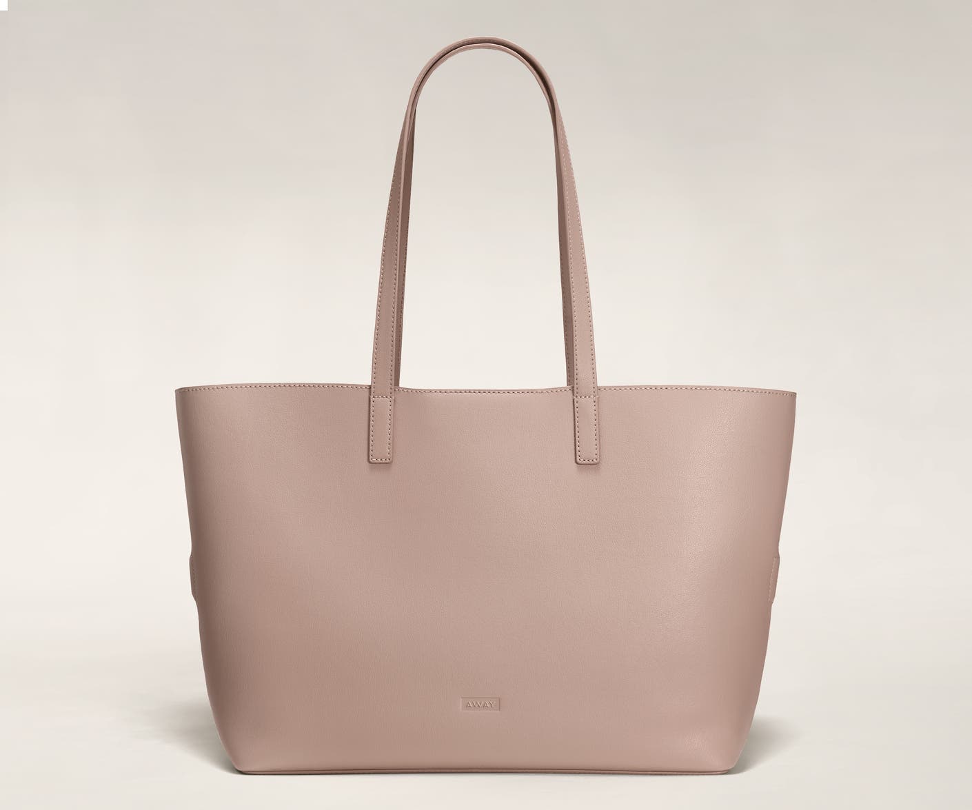 The Latitude Tote in Buff leather